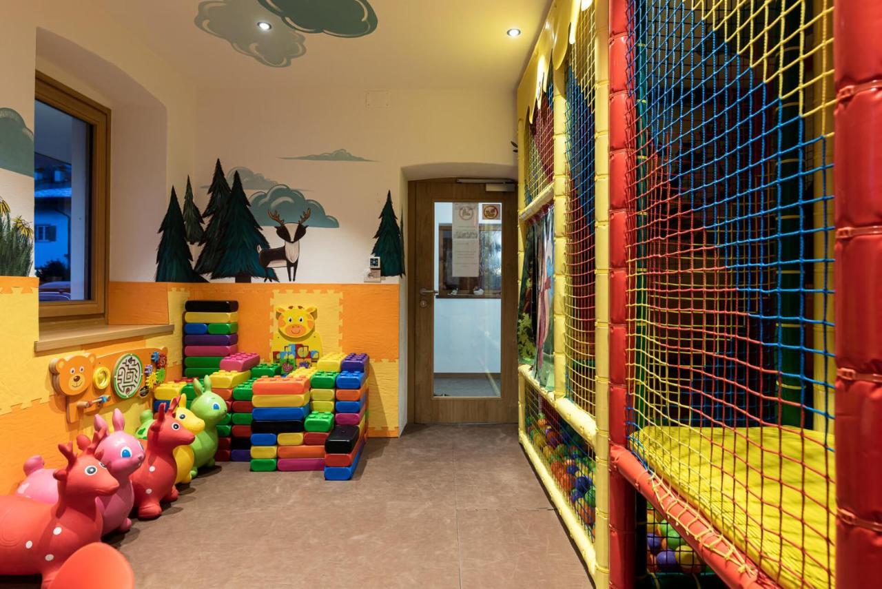 Hotel B&B Feldmessner Brunico Dış mekan fotoğraf