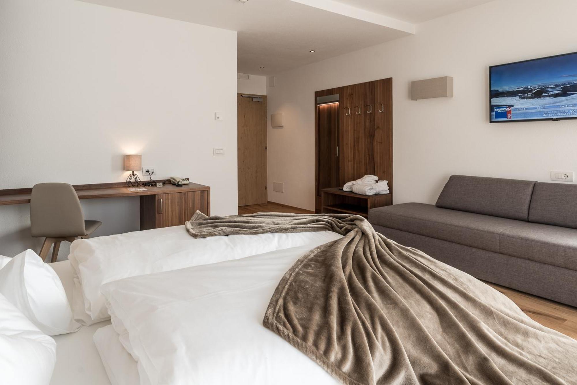 Hotel B&B Feldmessner Brunico Dış mekan fotoğraf